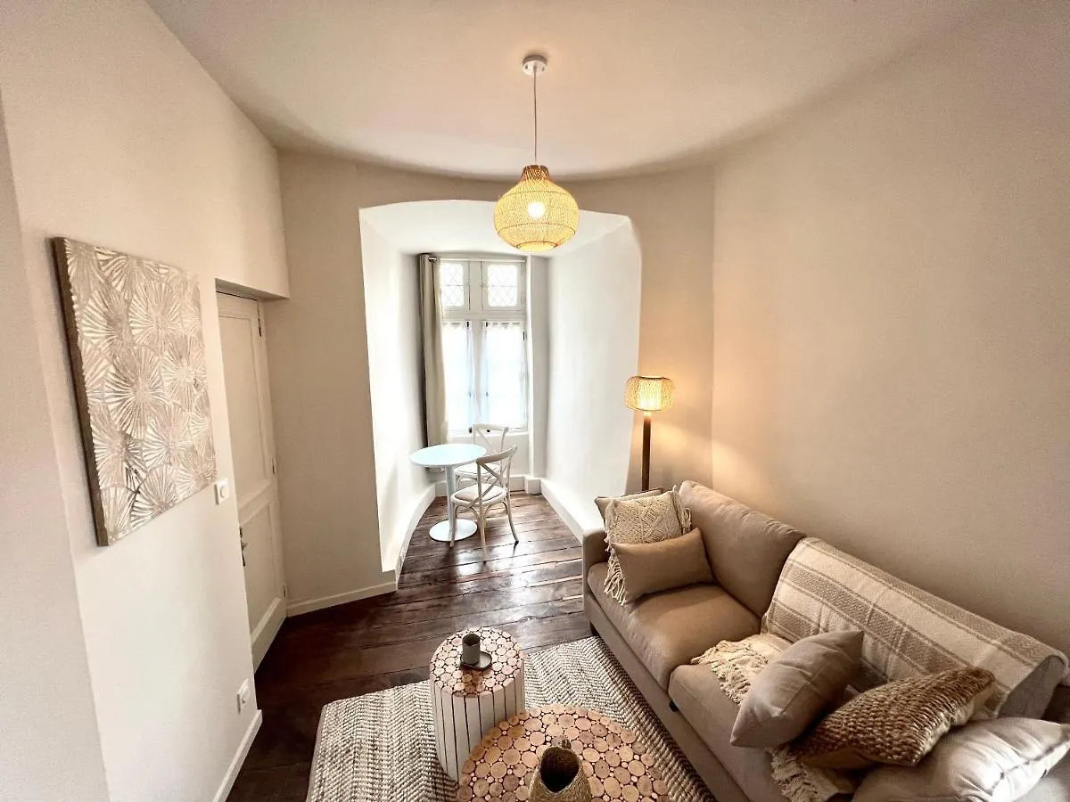 Les Suites De La Tour D'Embas Vitre  0*, Vitre (Ille-et-Vilaine) France